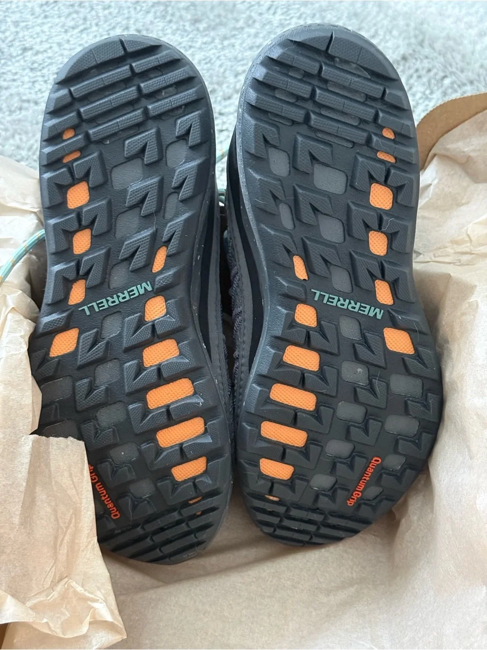 Merrell Women Bravada 2 Water Proof Sneaker Charcoal Size 7 Brand New in Box
